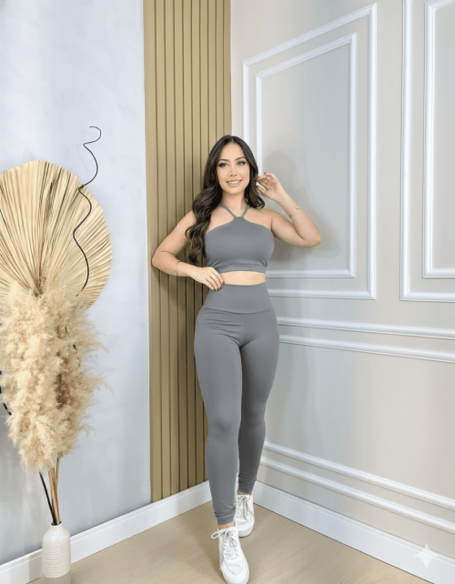 Conjunto Fitness Longo Chumbo Luna Conjunto Fitness Longo Chumbo Luna